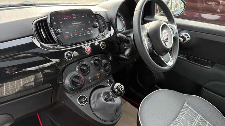 Fiat 500 1.0 Mild Hybrid Lounge 3dr Petrol Hatchback